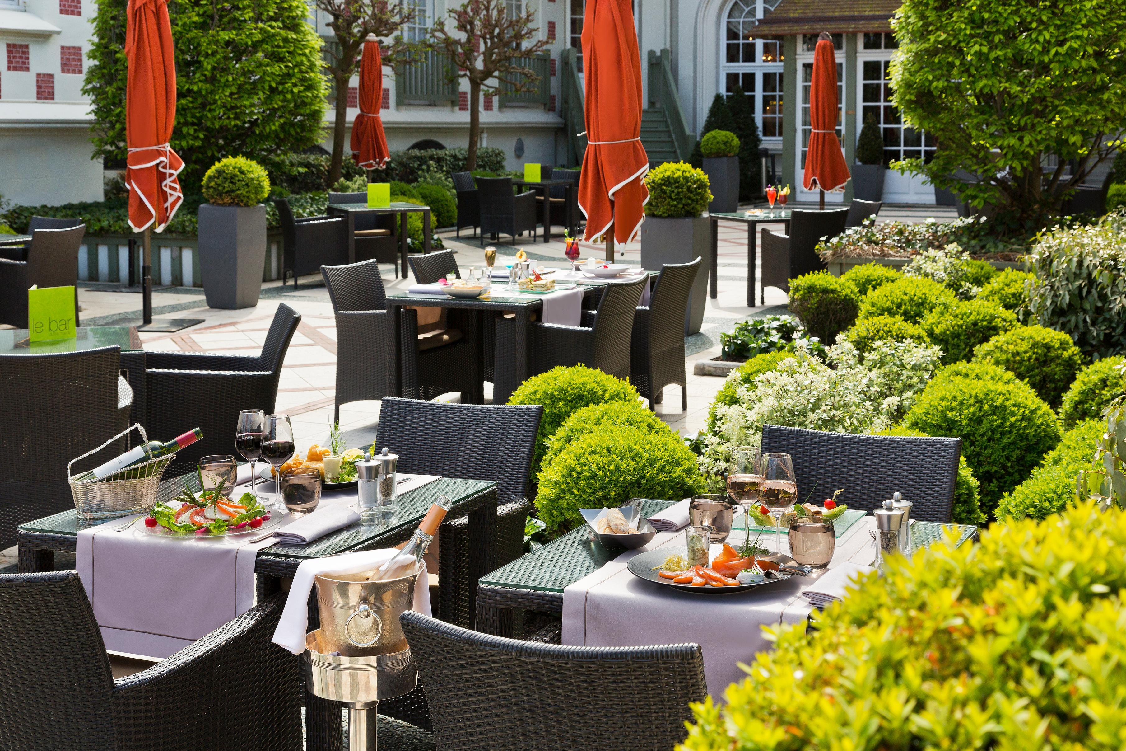 Hotel Barriere Le Normandy Довил Екстериор снимка