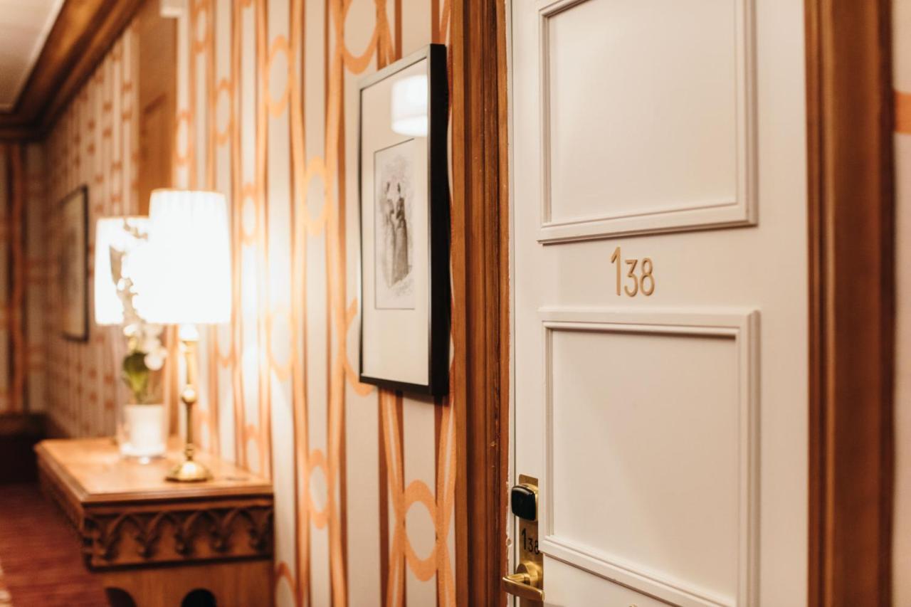 Hotel Barriere Le Normandy Довил Екстериор снимка